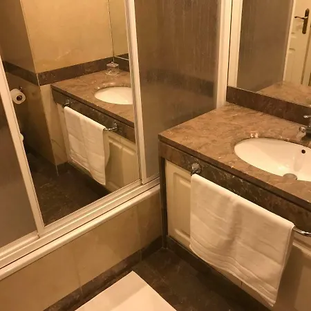 Luxury T2 - Saldanha * Lisboa