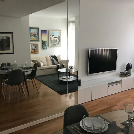 Luxury T2 - Saldanha * Lisboa